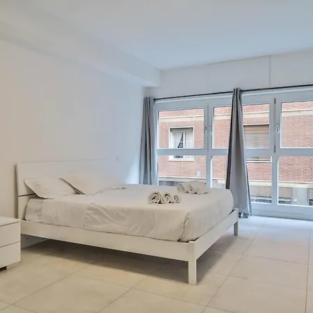 New - Mg 2 House - Centre * Bologna