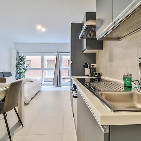 New - Mg 2 House - Centre