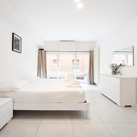 New - Mg 2 House - Centre *