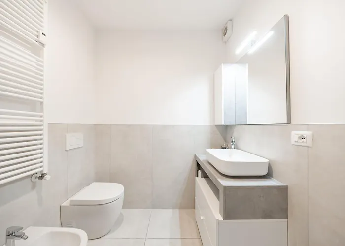 New - Mg 2 House - Centre *