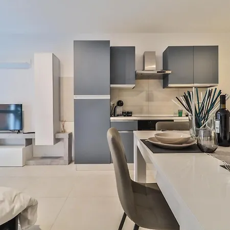 New - Mg 2 House - Centre Apartamento *